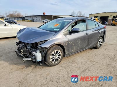 2021 TOYOTA PRIUS PRIME XLE JTDKAMFP1M3173614 - główne zdjęcie licytacji z USA - miniatura