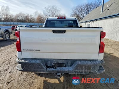 Zdjęcie 6 z 11 samochodu: 2021 CHEVROLET SILVERADO K1500 VIN:3GCNYAEK3MG362615 - miniatura