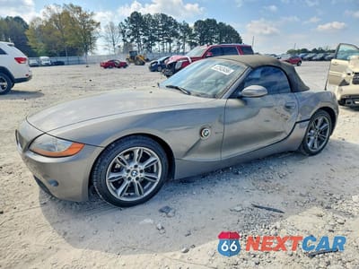 Główne zdjęcie samochodu: 2004 BMW Z4 3.0 VIN:4USBT53584LU06398 - miniatura