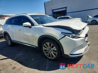 Czwarte zdjęcie samochodu z boku: 2023 MAZDA CX-9 SIGNATURE VIN:JM3TCBEYXP0641236 - miniatura