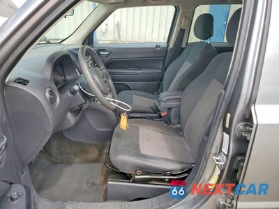 Zdjęcie 7 z 12 samochodu: 2013 JEEP PATRIOT SPORT VIN:1C4NJPBA8DD139275 - miniatura