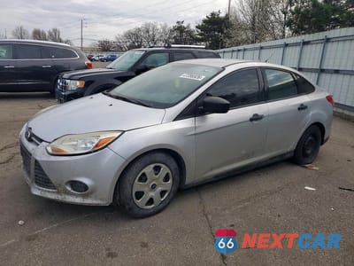 2014 FORD FOCUS S 1FADP3E27EL302115 - główne zdjęcie licytacji z USA - miniatura