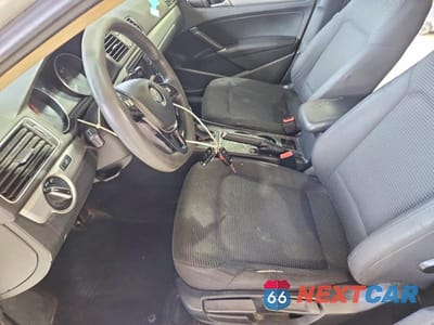 Zdjęcie 7 z 11 samochodu: 2016 VOLKSWAGEN PASSAT S VIN:1VWAT7A3XGC027693 - miniatura