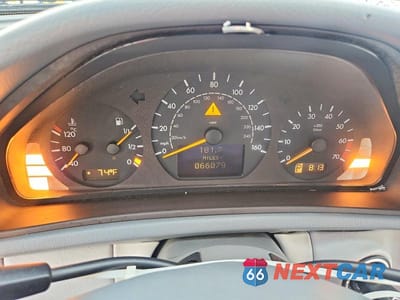 Zdjęcie 9 z 12 samochodu: 2002 MERCEDES-BENZ CLK 320 VIN:WDBLK65G82T114439 - miniatura