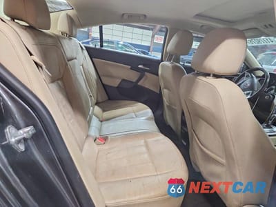 Zdjęcie 10 z 11 samochodu: 2011 BUICK REGAL CXL VIN:W04GW5EV0B1128065 - miniatura