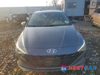 Piąte zdjęcie samochodu w środku: 2023 HYUNDAI ELANTRA VIN:KMHLS4AG0PU628021 - miniatura