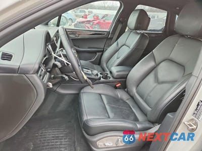 Zdjęcie 7 z 14 samochodu: 2024 PORSCHE MACAN S VIN:WP1AG2A51RLB39599 - miniatura