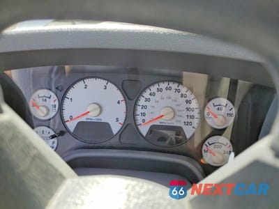 Zdjęcie 9 z 11 samochodu: 2008 DODGE RAM FLATBED TRUCK VIN:3D7MX38A48G204891 - miniatura