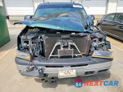 Piąte zdjęcie samochodu w środku: 2004 CHEVROLET SILVERADO K1500 VIN:2GCEK13T741308773 - miniatura