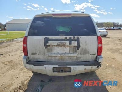 Zdjęcie 6 z 13 samochodu: 2011 CHEVROLET TAHOE K1500 LT VIN:1GNSKBE04BR386712 - miniatura