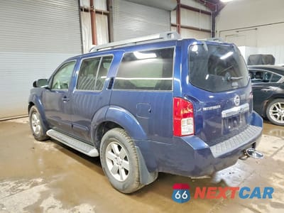Drugie zdjęcie samochodu z przodu: 2010 NISSAN PATHFINDER S VIN:5N1AR1NB0AC622295 - miniatura