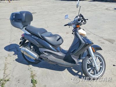 2005 PIAGGIO BV 200 ZAPM289L755002005 - główne zdjęcie licytacji z USA - miniatura