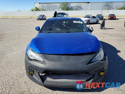 Piąte zdjęcie samochodu w środku: 2015 SUBARU BRZ 2.0 LIMITED VIN:JF1ZCAC12F9600053 - miniatura