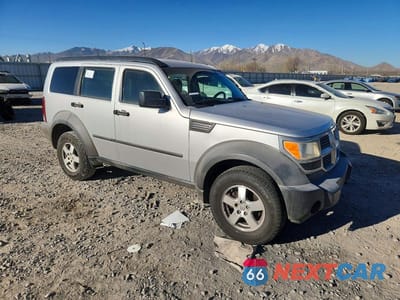 Czwarte zdjęcie samochodu z boku: 2007 DODGE NITRO SXT VIN:1D8GU28K37W728330 - miniatura