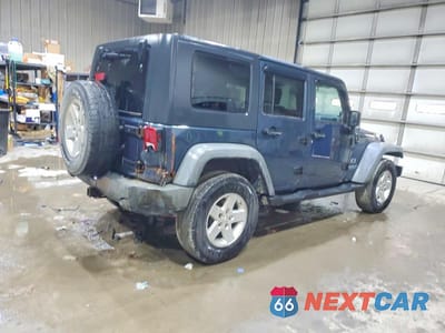 Trzecie zdjęcie samochodu z tyłu: 2008 JEEP WRANGLER UNLIMITED X VIN:1J4GA39108L571582 - miniatura