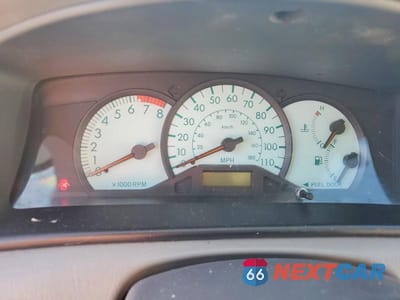 Zdjęcie 9 z 12 samochodu: 2004 TOYOTA COROLLA LE VIN:JTDBR32E742030874 - miniatura