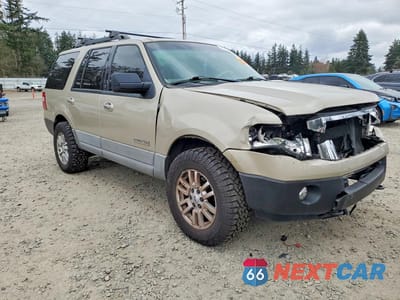Czwarte zdjęcie samochodu z boku: 2007 FORD EXPEDITION XLT VIN:1FMFU16517LA71333 - miniatura