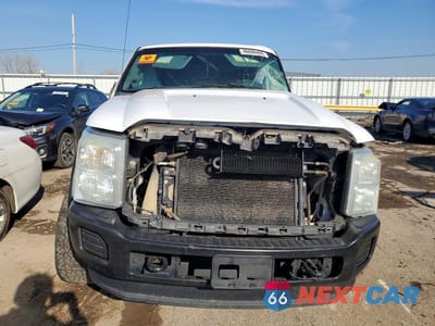 Piąte zdjęcie samochodu w środku: 2015 FORD F250 SUPER DUTY VIN:1FT7X2B60FEB37474 - miniatura
