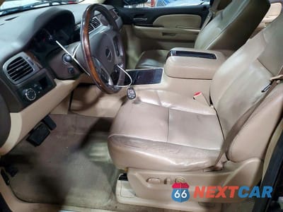 Zdjęcie 7 z 12 samochodu: 2009 GMC YUKON XL DENALI VIN:1GKFK06289R195615 - miniatura