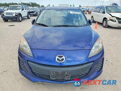 Piąte zdjęcie samochodu w środku: 2013 MAZDA 3 I VIN:JM1BL1V72D1776156 - miniatura