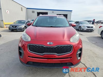Piąte zdjęcie samochodu w środku: 2019 KIA SPORTAGE LX VIN:KNDPM3AC1K7567292 - miniatura