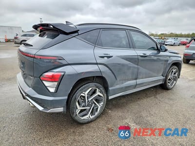 Trzecie zdjęcie samochodu z tyłu: 2024 HYUNDAI KONA N LINE VIN:KM8HACA38RU169419 - miniatura