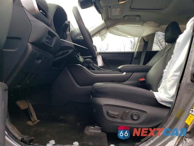 Zdjęcie 7 z 13 samochodu: 2026 TOYOTA HIGHLANDER XLE VIN:5TDKDRBH9TS602157 - miniatura
