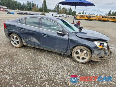 Czwarte zdjęcie samochodu z boku: 2012 VOLVO S60 T6 VIN:YV1902FH4C2096427 - miniatura