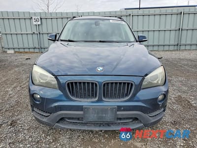Piąte zdjęcie samochodu w środku: 2013 BMW X1 XDRIVE28I VIN:WBAVL1C51DVR89457 - miniatura