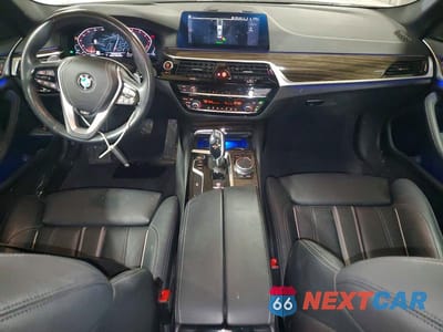 Zdjęcie 8 z 11 samochodu: 2020 BMW 530 XI VIN:WBAJR7C03LCE13354 - miniatura