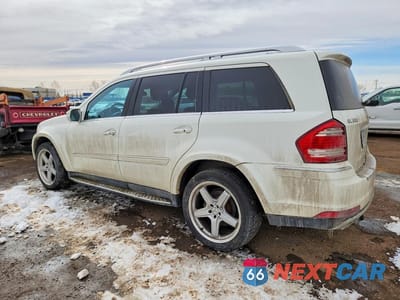 Drugie zdjęcie samochodu z przodu: 2010 MERCEDES-BENZ GL 550 4MATIC VIN:4JGBF8GE1AA540925 - miniatura