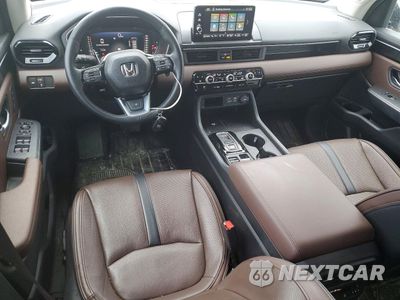 Zdjęcie 8 z 14 samochodu: 2025 HONDA PILOT ELITE VIN:5FNYG1H85SB029674 - miniatura