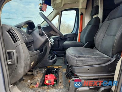 Zdjęcie 7 z 12 samochodu: 2020 RAM PROMASTER 3500 DELIVERY VAN VIN:3C6URVJG7LE128741 - miniatura