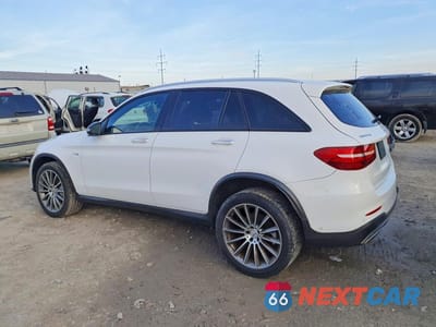 Drugie zdjęcie samochodu z przodu: 2017 MERCEDES-BENZ GLC 43 4MATIC AMG VIN:WDC0G6EB2HF210689 - miniatura