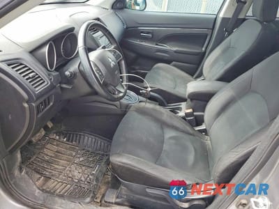 Zdjęcie 7 z 12 samochodu: 2015 MITSUBISHI RVR SE VIN:4A4AJ3AUXFE606754 - miniatura