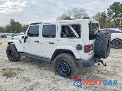 Drugie zdjęcie samochodu z przodu: 2021 JEEP WRANGLER UNLIMITED SAHARA 4XE VIN:1C4JJXP69MW732442 - miniatura
