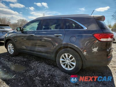 Drugie zdjęcie samochodu z przodu: 2017 KIA SORENTO LX VIN:5XYPG4A39HG295289 - miniatura