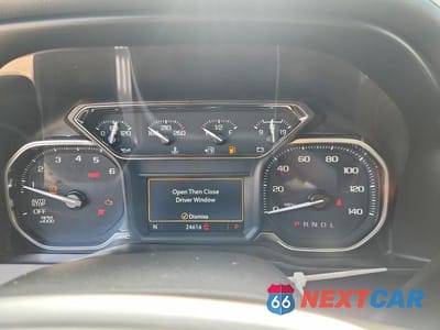 Zdjęcie 9 z 11 samochodu: 2021 GMC SIERRA C1500 SLT VIN:3GTP8DED8MG336359 - miniatura