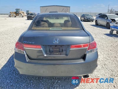 Zdjęcie 6 z 13 samochodu: 2011 HONDA ACCORD LXP VIN:1HGCP2F44BA038506 - miniatura