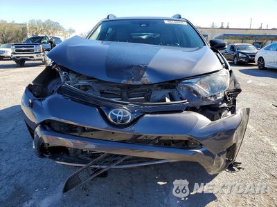 Piąte zdjęcie samochodu w środku: 2018 TOYOTA RAV4 ADVENTURE VIN:2T3RFREV9JW718951 - miniatura