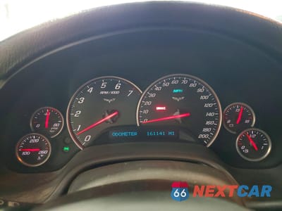 Zdjęcie 9 z 12 samochodu: 2005 CHEV CORVETTE VIN:1G1YY24UX55102249 - miniatura