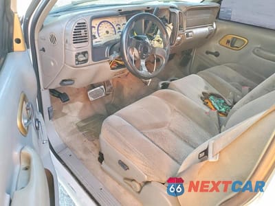 Zdjęcie 8 z 11 samochodu: 1998 GMC SIERRA C1500 VIN:1GTEC14MXWZ505693 - miniatura