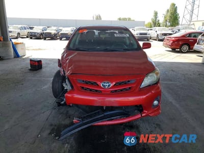 Piąte zdjęcie samochodu w środku: 2013 TOYOTA COROLLA S VIN:5YFBU4EE7DP141457 - miniatura