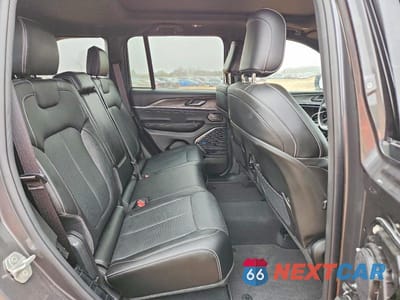 Zdjęcie 11 z 13 samochodu: 2023 JEEP GRAND CHEROKEE OVERLAND VIN:1C4RJHDG6PC593401 - miniatura