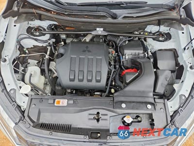 Zdjęcie 12 z 13 samochodu: 2022 MITSUBISHI ECLIPSE CROSS LE VIN:JA4ATVAA1NZ005012 - miniatura