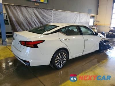 Trzecie zdjęcie samochodu z tyłu: 2025 NISSAN ALTIMA 2.5 SV VIN:1N4BL4DV7SN372007 - miniatura