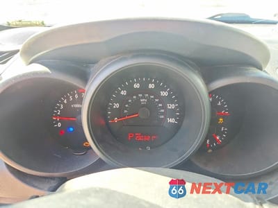 Zdjęcie 9 z 11 samochodu: 2010 KIA SOUL + VIN:KNDJT2A20A7038781 - miniatura