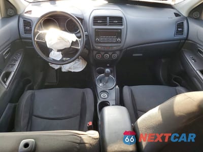 Zdjęcie 8 z 15 samochodu: 2015 MITSUBISHI OUTLANDER SPORT ES VIN:4A4AR3AU1FE030092 - miniatura