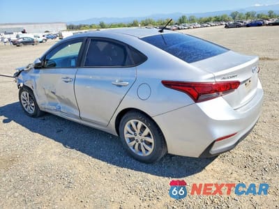 Drugie zdjęcie samochodu z przodu: 2018 HYUNDAI ACCENT SE VIN:3KPC24A30JE012939 - miniatura