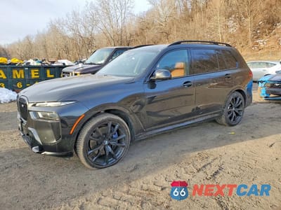 2024 BMW X7 M60I 5UX33EM09R9S33863 - główne zdjęcie licytacji z USA - miniatura